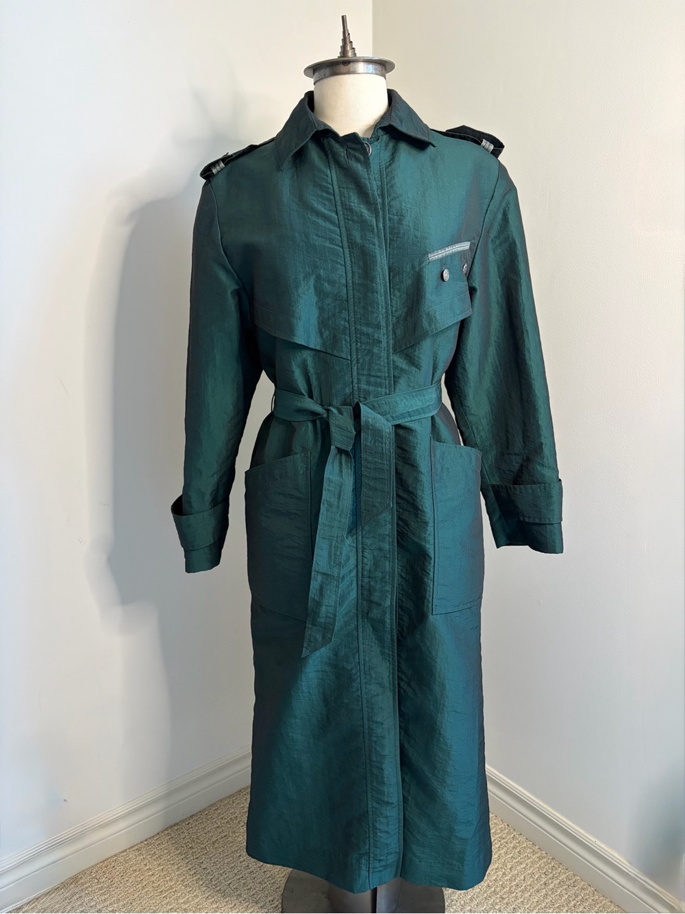 🇨🇦Vintage LUBA PARIS Iridescent Emerald Green Trench Coat Made in Canada